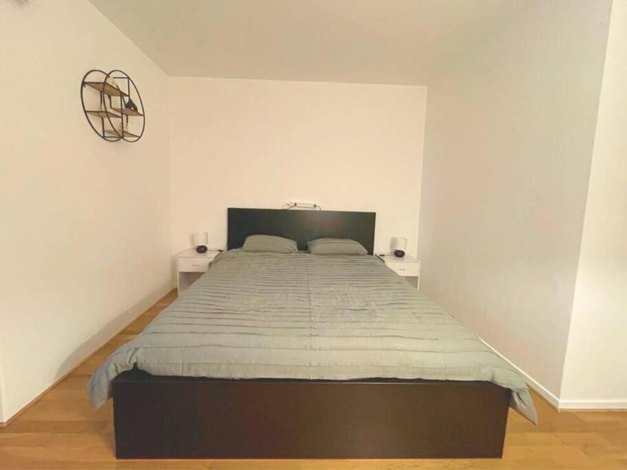 Apartamento 9 Min From Chateau De Vincennes - Paris & Disney Saint-Maurice  Exterior foto
